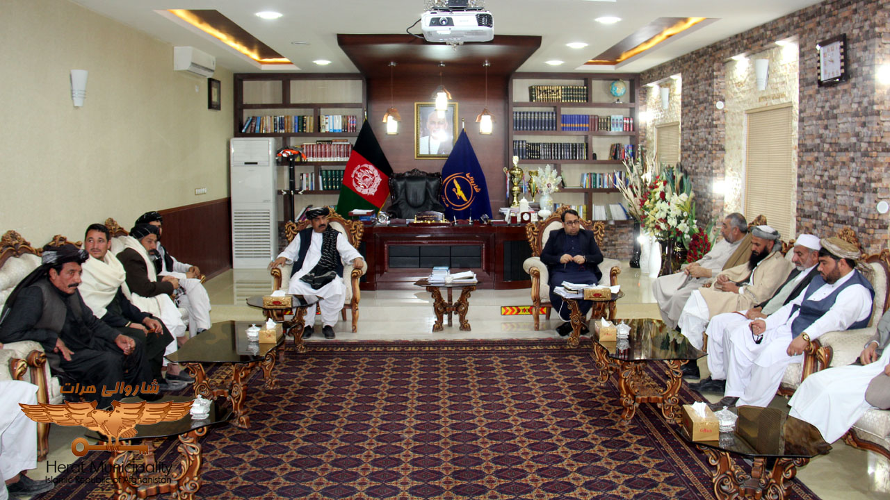 Elders in the 11th district reported their problems to the mayor of Herat