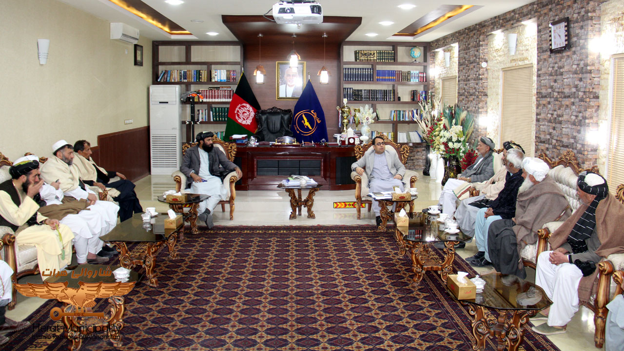 The district's sixth district attorneys reported their problems to the mayor of Herat