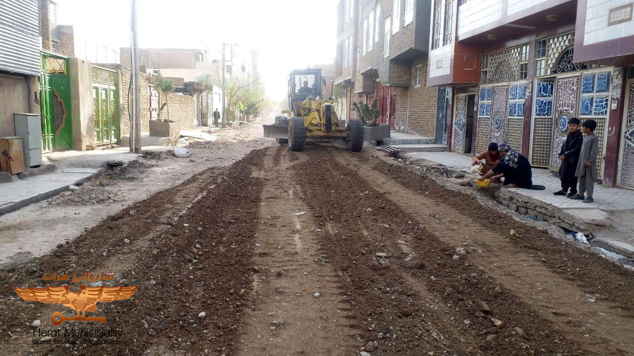 The process of rigging the Sallakhi roads and the White Mosque in the third district of the city begins