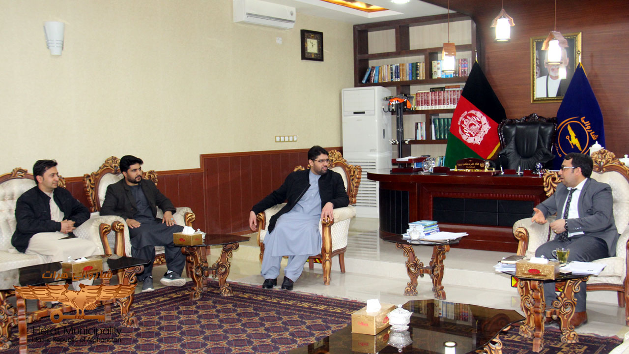 Seyyed Taha Sadegh, People's Representative in Wolesi Jirga, meets with Herat Mayor