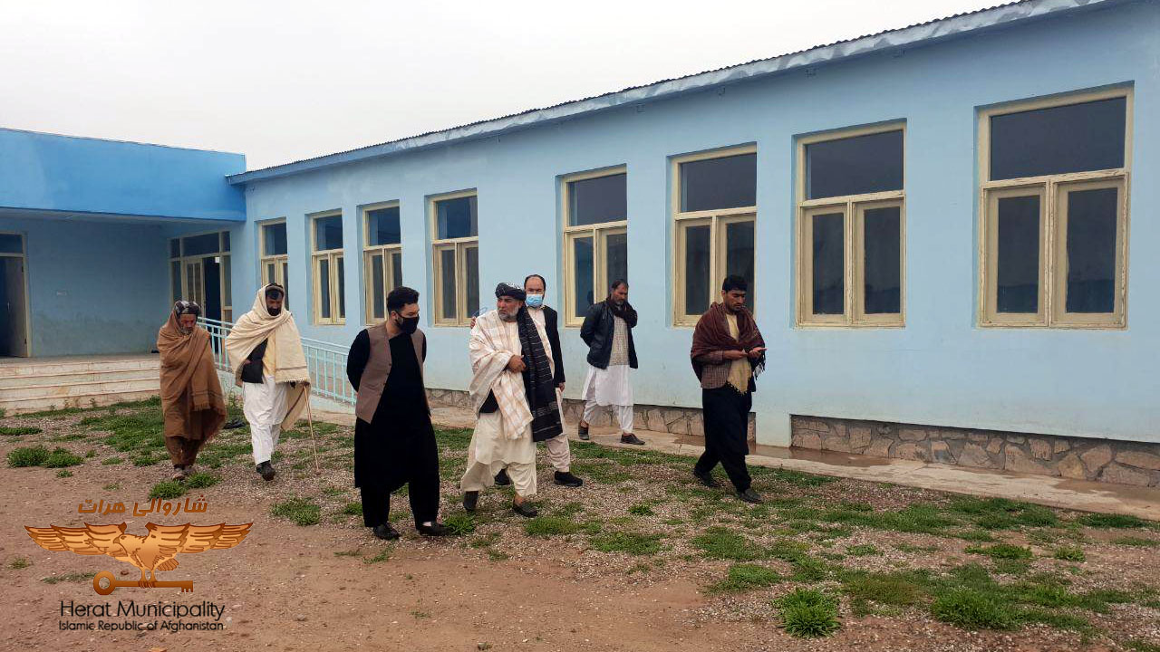 Establishment of a food bank and evacuation centers for patients with covid19 in schools in the 15 urban areas of Herat