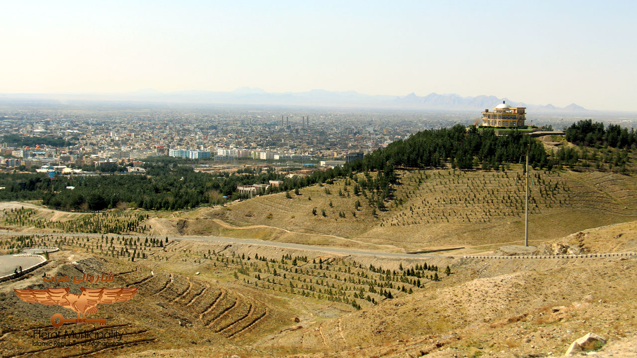 Herat Mayor: Municipality supports private sector improvement plans for city development