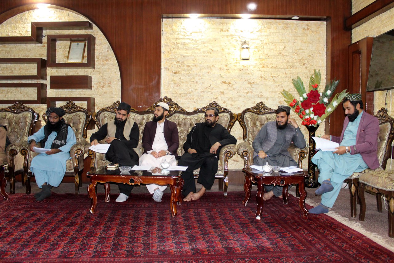 دیدار هیِیت اعزامی د افغانستان بانک با وارسی کننده و معاون شاروالی هرات.