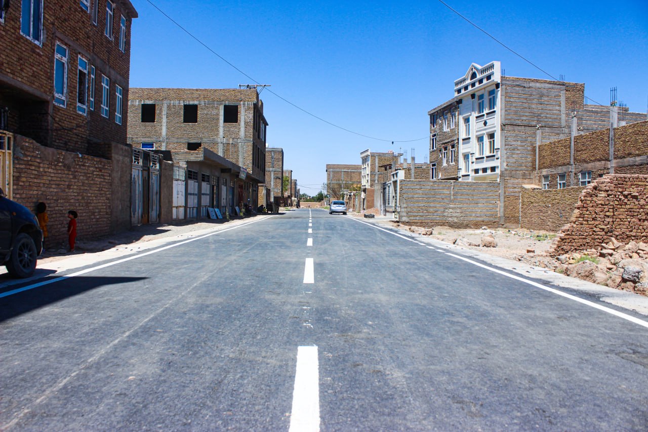 Inauguration and Commencement of the Zain-ul-Abideen Road Asphalt Paving Project, Costing Approximately AFN 4.5 Million, in the Fourteenth District of Herat Municipality by the Mayor of Herat and His Accompanying Delegation